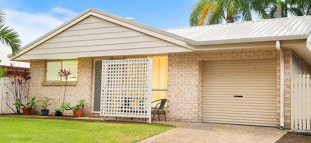 Kawana 3Moenga Ready to move in!