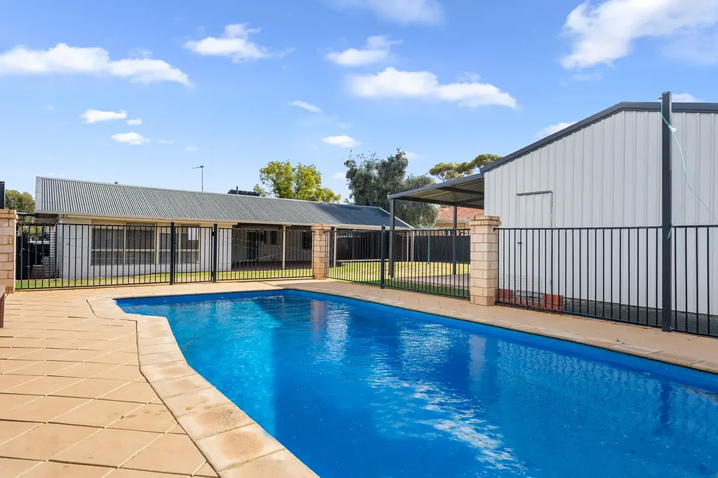 25 Addis Street, Lamington, WA 6430