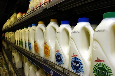 中国乳品进口按年大增26%