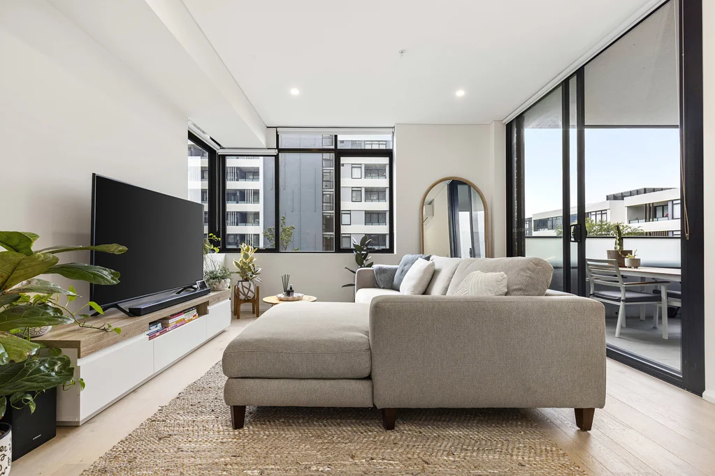 306/35 Flora Street, Kirrawee, NSW 2232