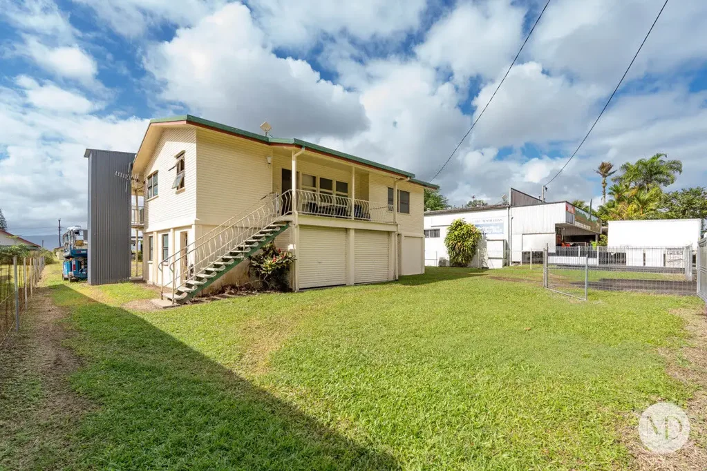 Mirriwinni 3ห้องนอน Packed with Potential – Classic Queenslander on a Generous Block