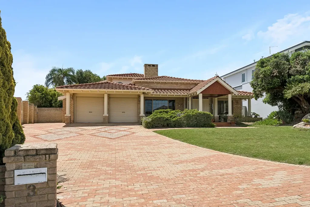 3 Curl Court, Kallaroo, WA 6025