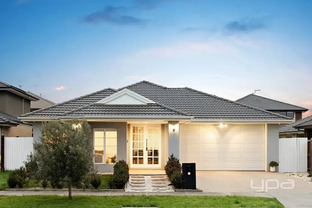 Point Cook 4房 匠心设计，灵感筑就！！ Designed to Amaze, Built to Inspire !!
