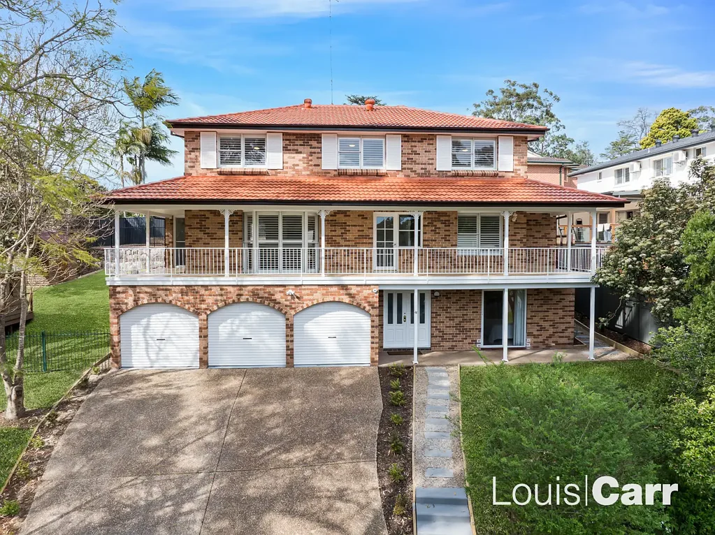 West Pennant Hills 6 Slaapkamer Lifestyle Retreat: Multi-Generational Family Home Zoned Murray Farm Public School -  200m To Bus