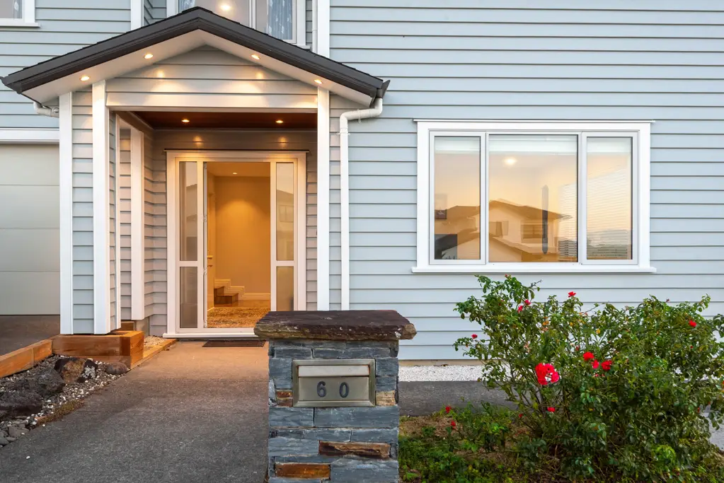Millwater 5房  Beautifully Appointed & Well Maintained