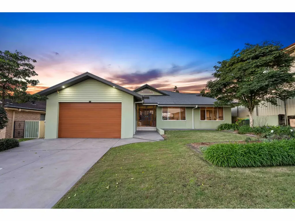 Forster 4房  Architectural Elegance with Resort-Style Living on a 745 m2 Block