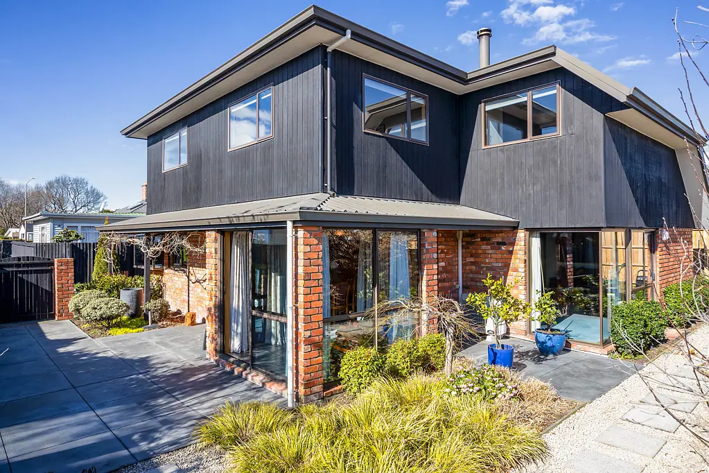 Fendalton 4कमरा Peaceful, Perfectly Positioned in Fendalton