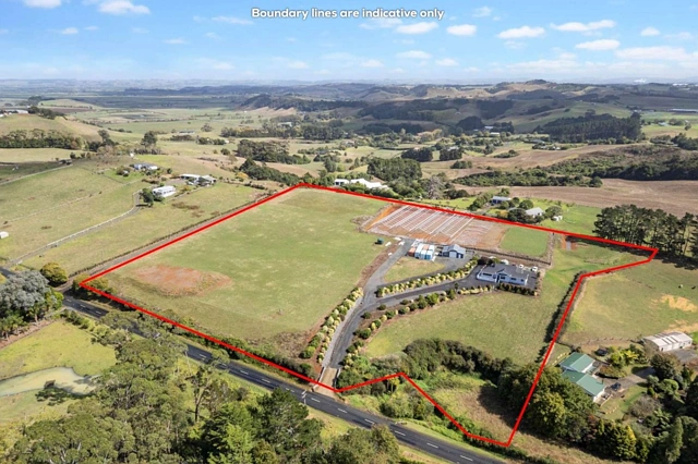 76 AKA AKA ROAD, Puni, Franklin