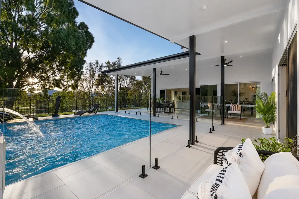 Idalia 4 Bedroom Refined Luxury on the Water's Edge