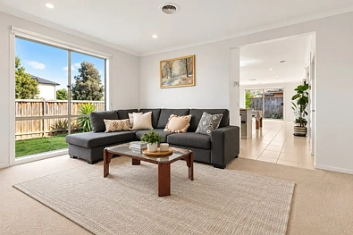 Iba Pa - 14 Athlestane Road, Doreen, VIC 3754