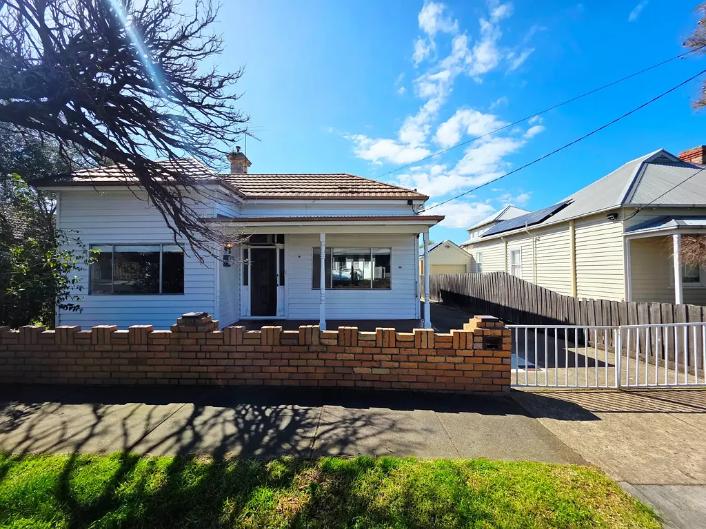 Charming family home in Newport