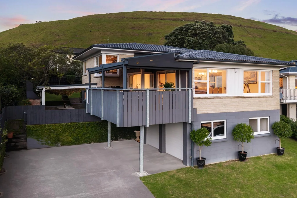 35 Ridgemount Rise, Mangere Bridge, Manukau City, Auckland