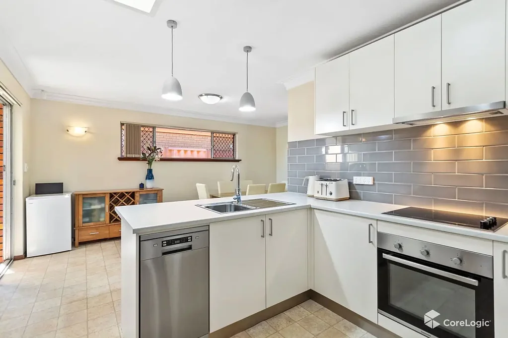 Charming Family Home in a great Location!