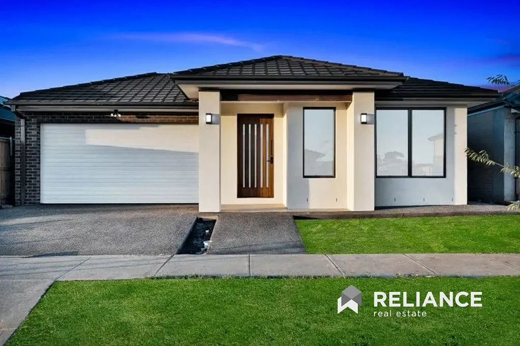 Tarneit 4Zimmer Fully Upgraded Family Home/Walking to Primary &Secondary School/Shopping Centre