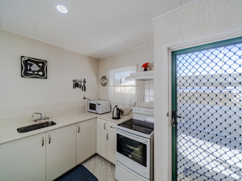 17 Guildford Street, Tamatea, Napier, 2 Kuwarto, 1 Banyo