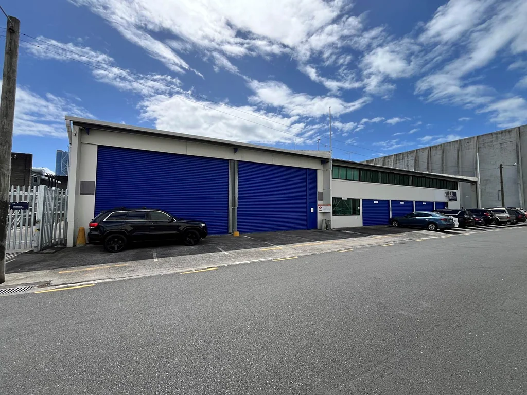 Auckland Central WAREHOUSE AND OFFICE SPACE