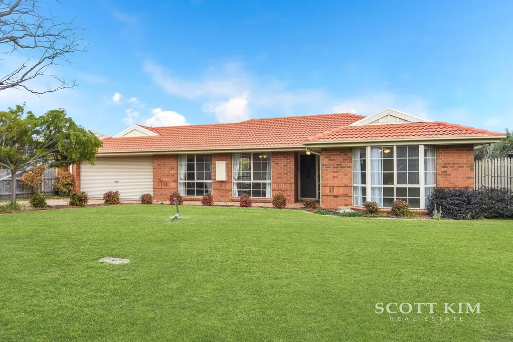 Dandenong North 4部屋 Spacious Family Retreat in Quiet Court Location