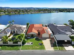 76 Dipper Drive, Burleigh Waters