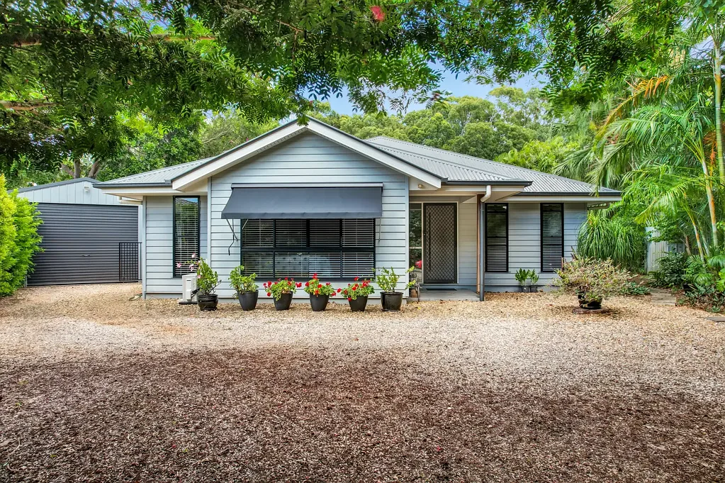 16 Kingfisher Street, Coochiemudlo Island, QLD 4184