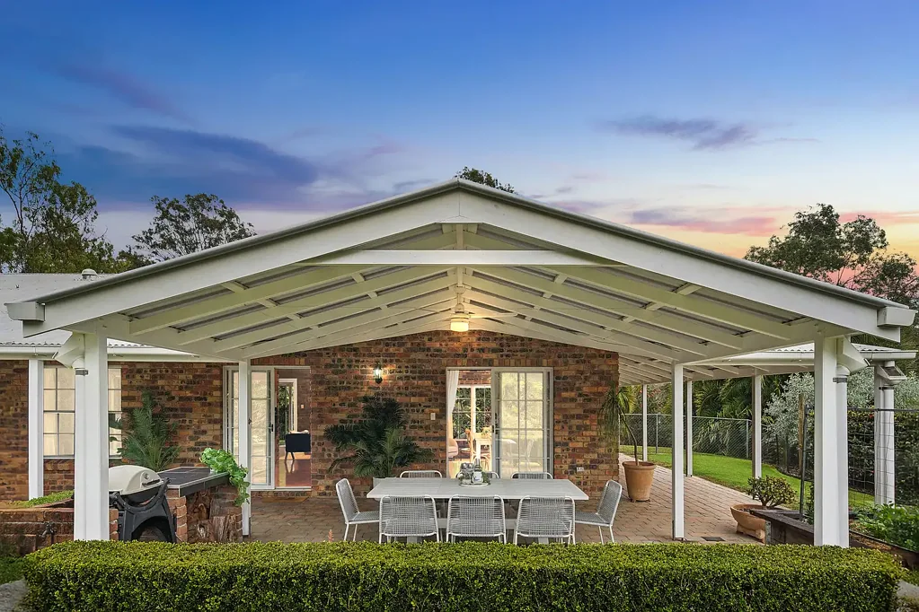 10 Grandview Court, Camp Mountain, QLD 4520