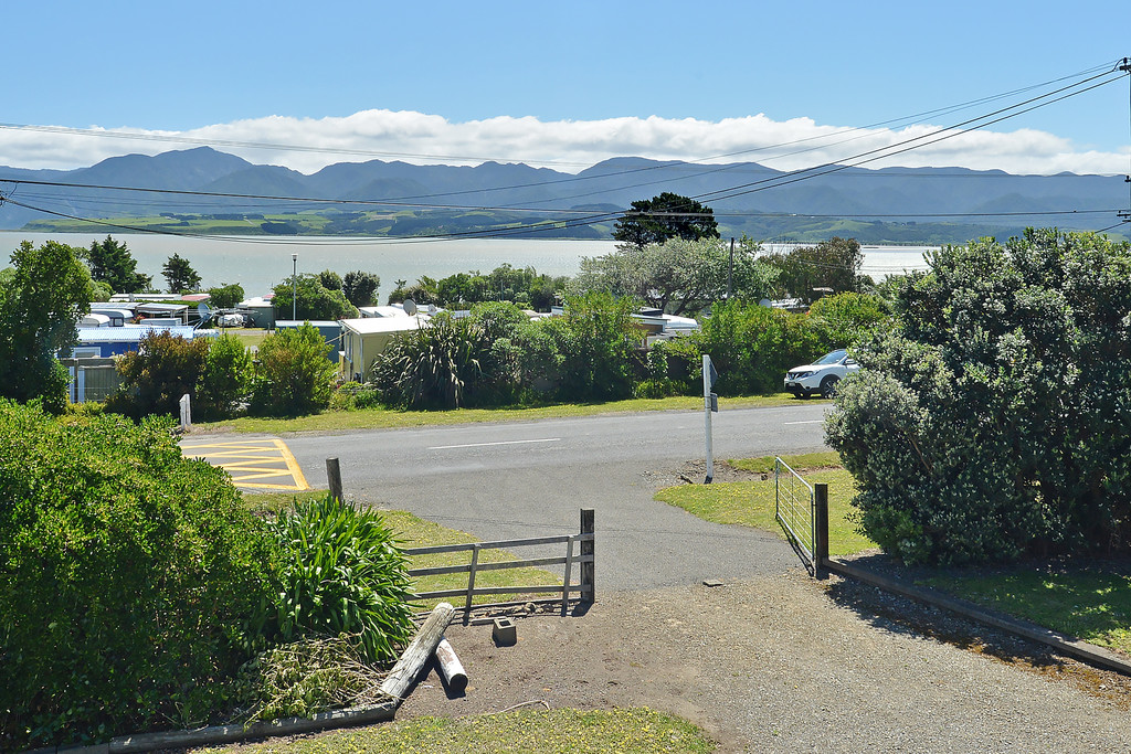 38 Lake Ferry Road, Lake Ferry, South Wairarapa, 2 Kuwarto, 1 Banyo