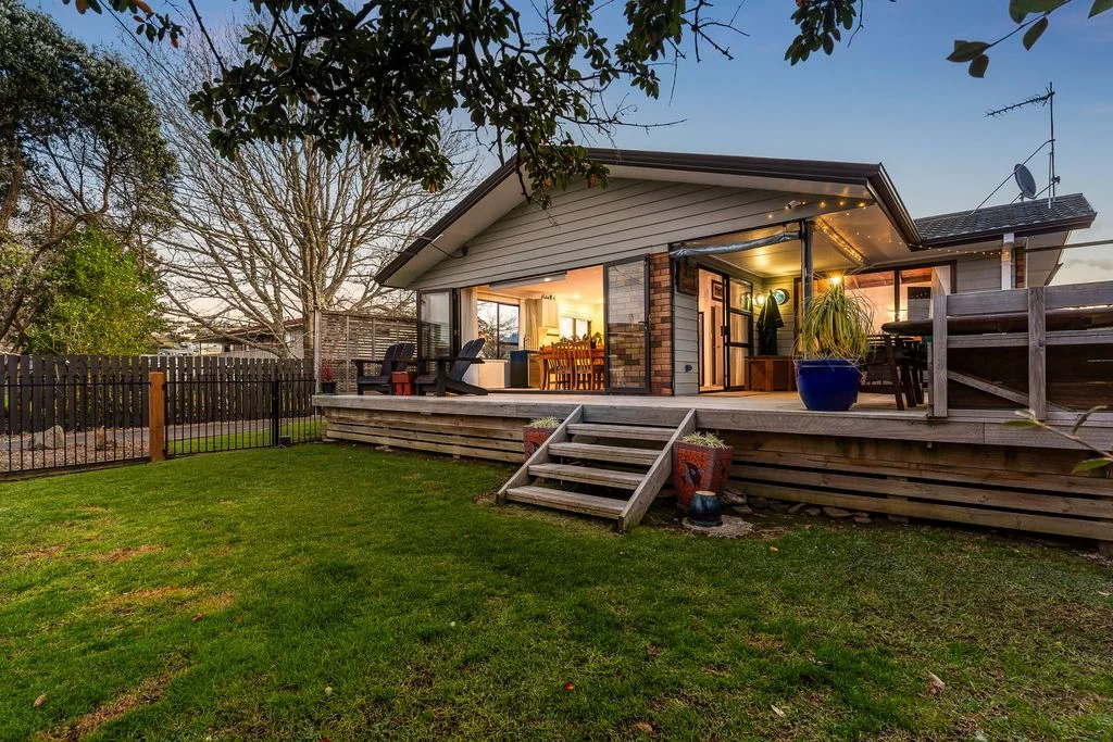Stanmore Bay 3房  Beachside Living Made Easy