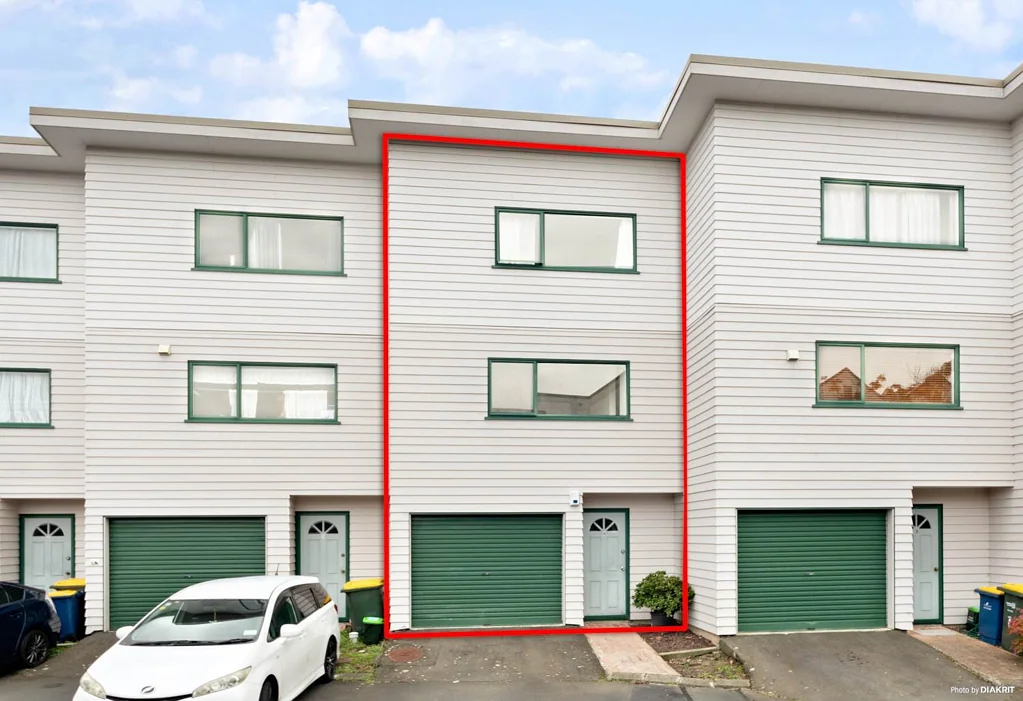 4/1 Briar Way, New Lynn, Waitakere City, Auckland