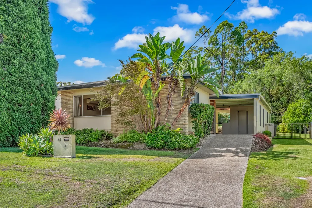 SPACIOUS 3-BEDROOM HOME - $600 PER WEEK DURING GRANNY FLAT CONSTRUCTION