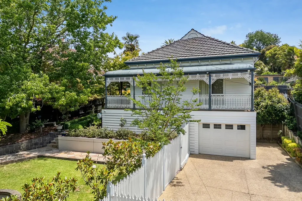 11 Sherwood Road, Ivanhoe, VIC 3079