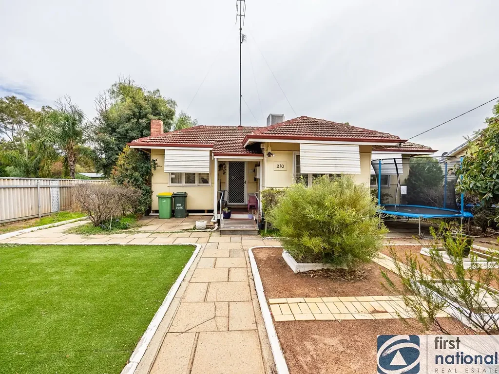 210 Duke Street, Northam, WA 6401