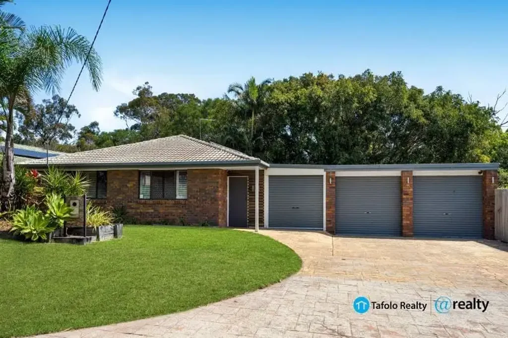 Capalaba 4 Slaapkamer Refurbished 4 Bedroom Home In Superb Location!