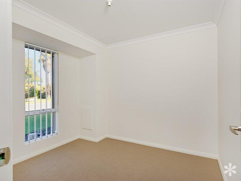 UNIT 2 30 BOUNDARY RD, MANDURAH WA 6210, 0房, 0浴, Townhouse