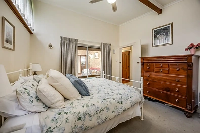 卧室 - 46 Riverside Drive, Fulham, SA 5024