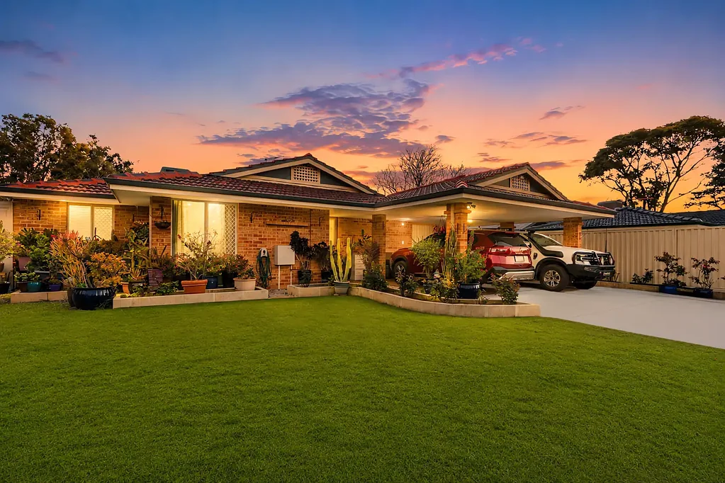 Armadale 4房  Renovated Family Entertainer with Huge Powered Workshop