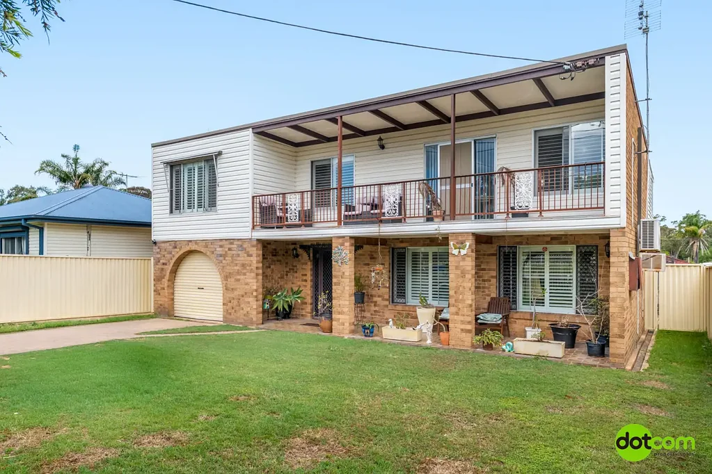 42 Elouera Avenue, Buff Point, NSW 2262
