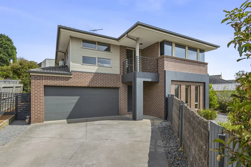 5C Canterbury Court, Wandana Heights, VIC 3216