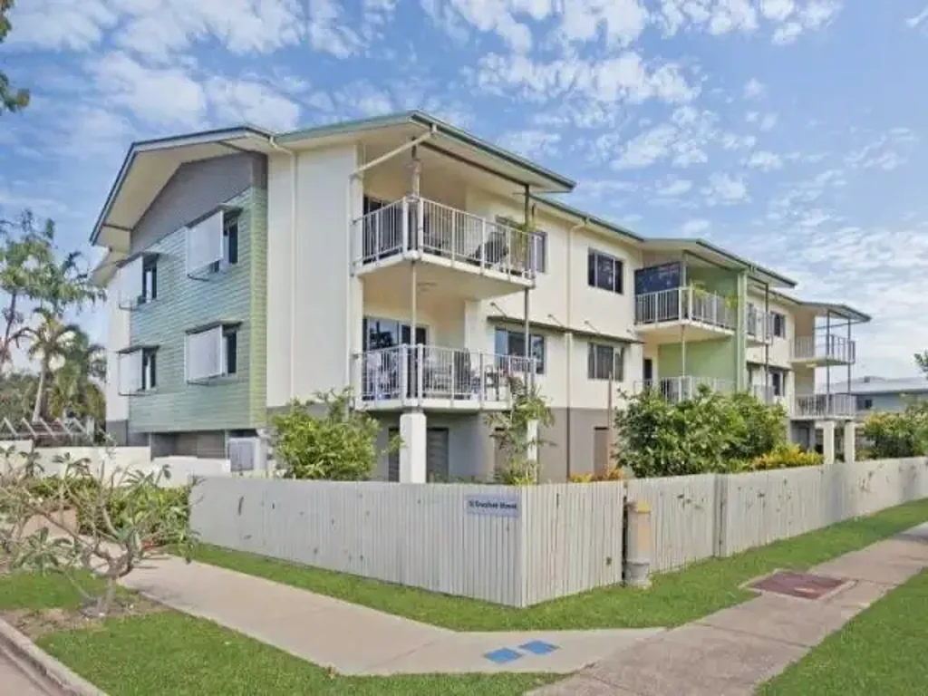 Fully Furnished Modern Apartment In Townsville