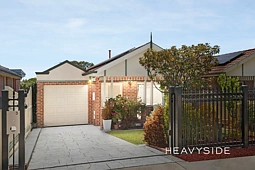 3 Bellevue Avenue, Burwood East