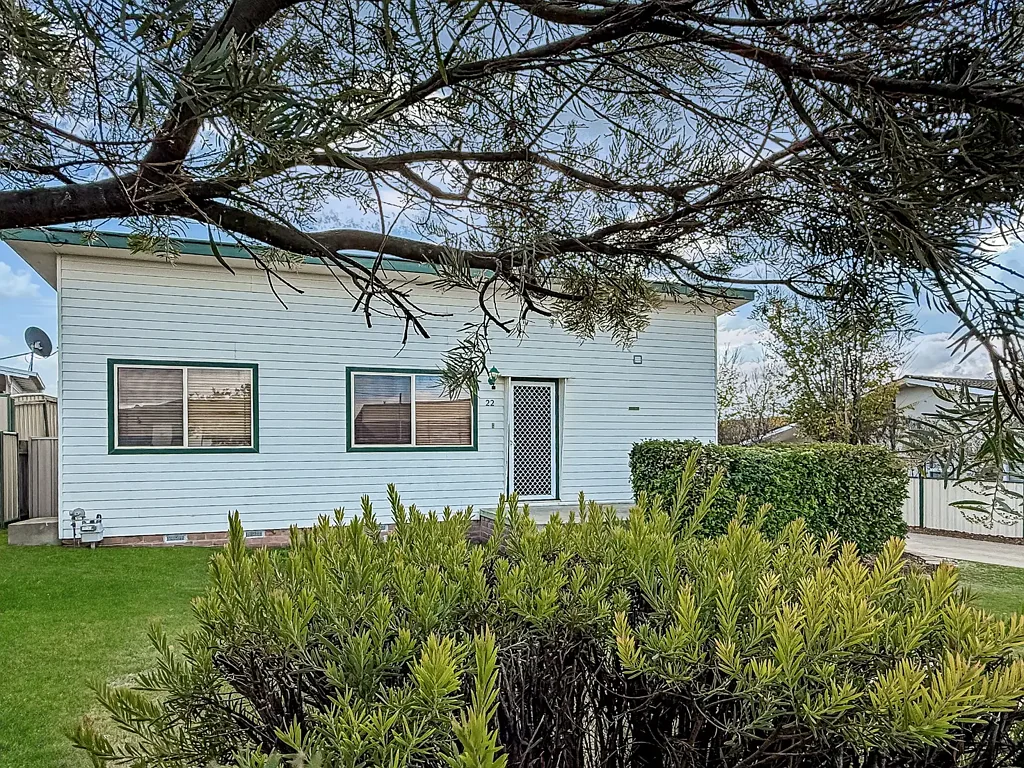 22 Culey Avenue, Cooma, NSW 2630