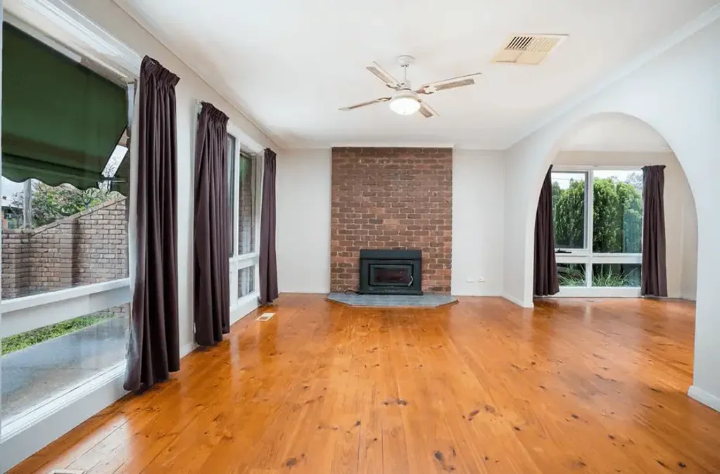 Comfortable Family Home in Convenient Lavington Location