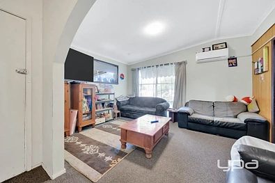 10 Crossley Crescent, Coolaroo, VIC 3048, 3 Schlafzimmer, 1 Badezimmer, House