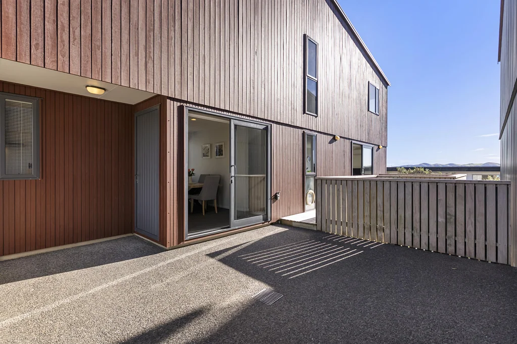 Newlands 3房  Modern, Easy Care Living