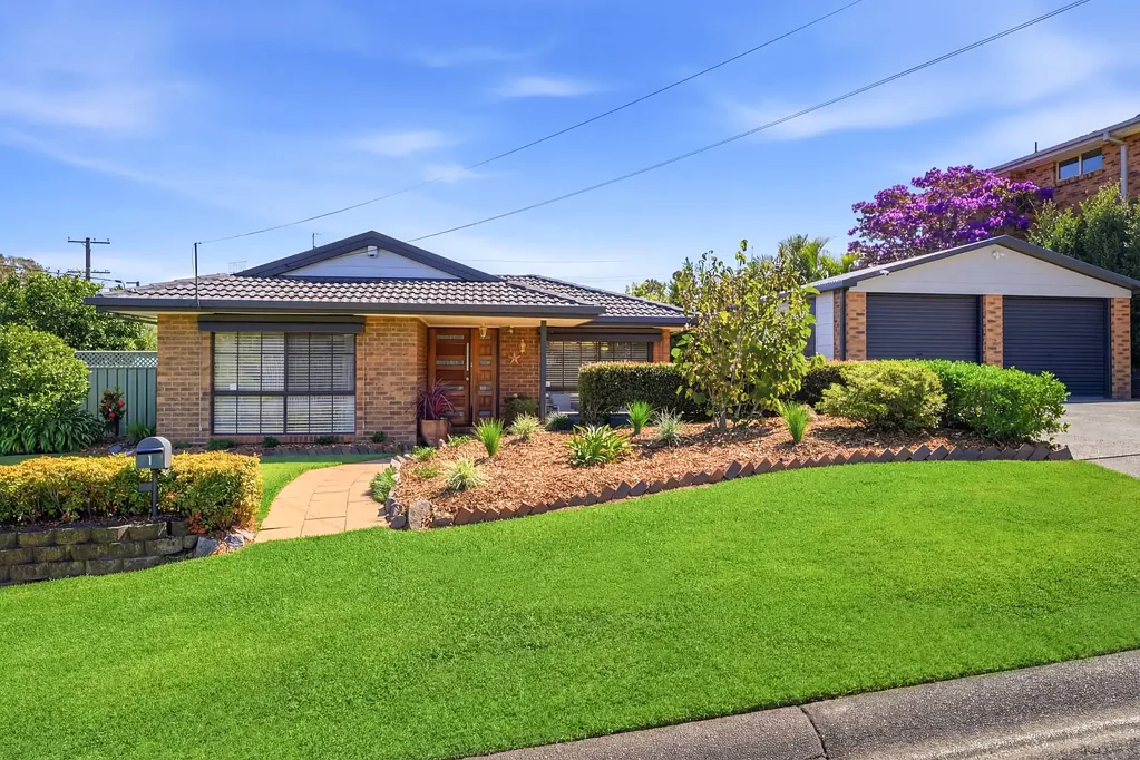 1 Kaystone Close, Bateau Bay, NSW 2261