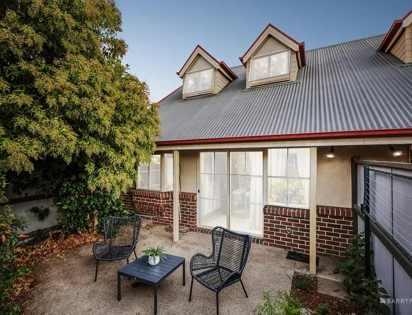 6/11 Doncaster East Road, Mitcham, VIC 3132, 2 ਕਮਰੇ, 2 ਬਾਥਰੂਮ, Townhouse