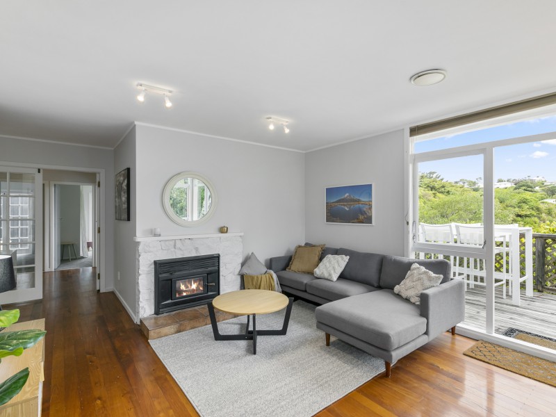 156 Miromiro Road, Normandale, Lower Hutt, 3 રૂમ, 1 બાથરૂમ