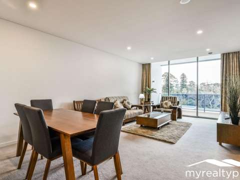 STUNNING FULLY FURNISHED 2 BEDROOM APARTMENT