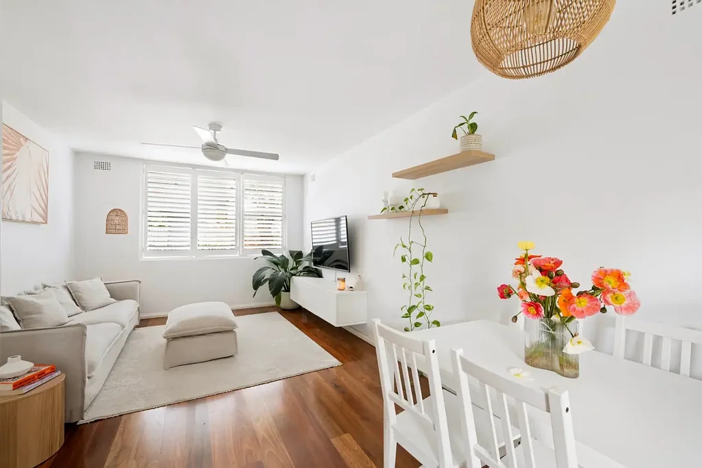 Newport 1chambre Peaceful Newport Living in Sought-After Cul-de-Sac