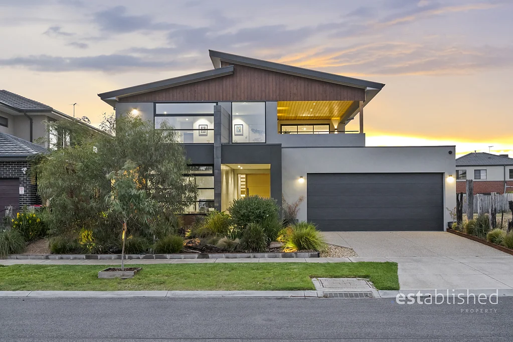 19 Sunman Drive, Point Cook, VIC 3030