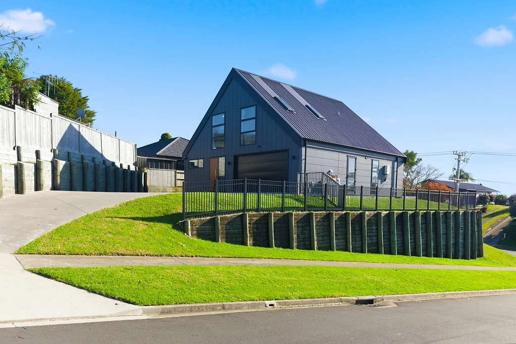 Te Puke 4房  Family living with views and space