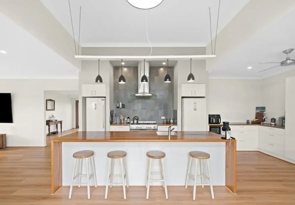 Woodford Island 4 Bedroom FOR SALE: 2A Russell Road, Woodford Island NSW 2463